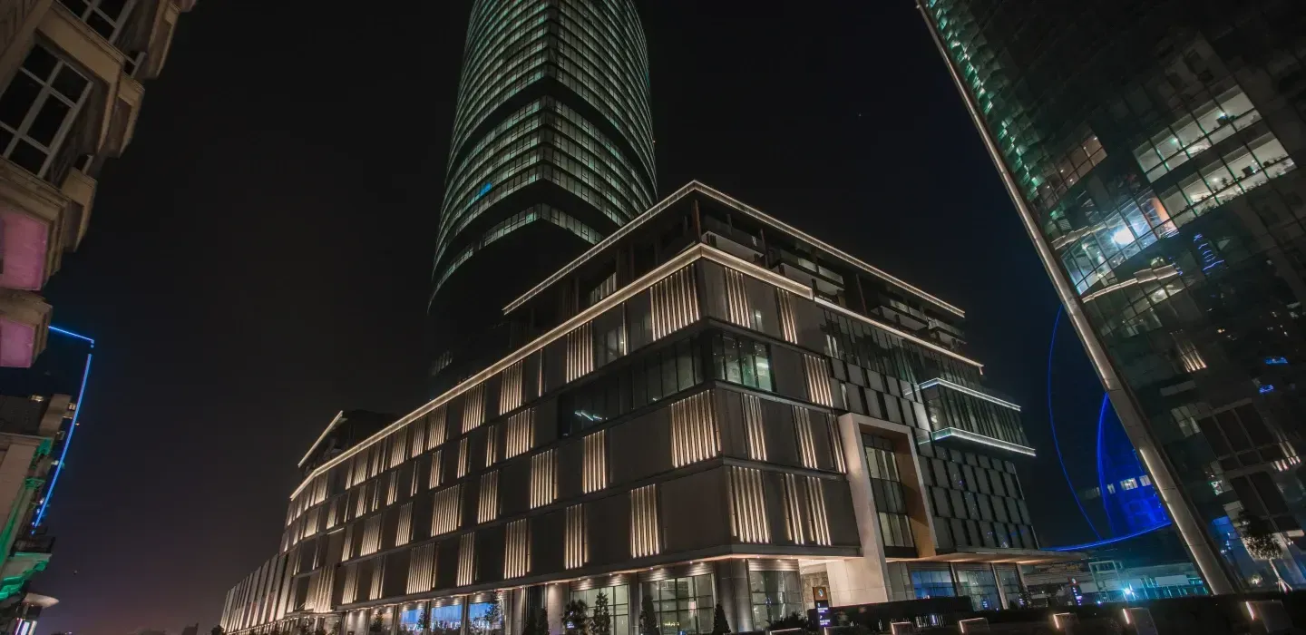 ELYA CENTER AVM